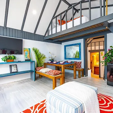 Saunders 2Bd Beach Cottage